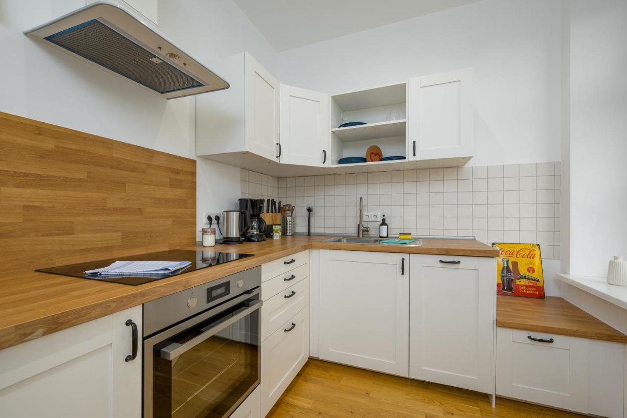 Arbio I Retro Apart Near Leipzig Hauptbahnhof Luaran gambar