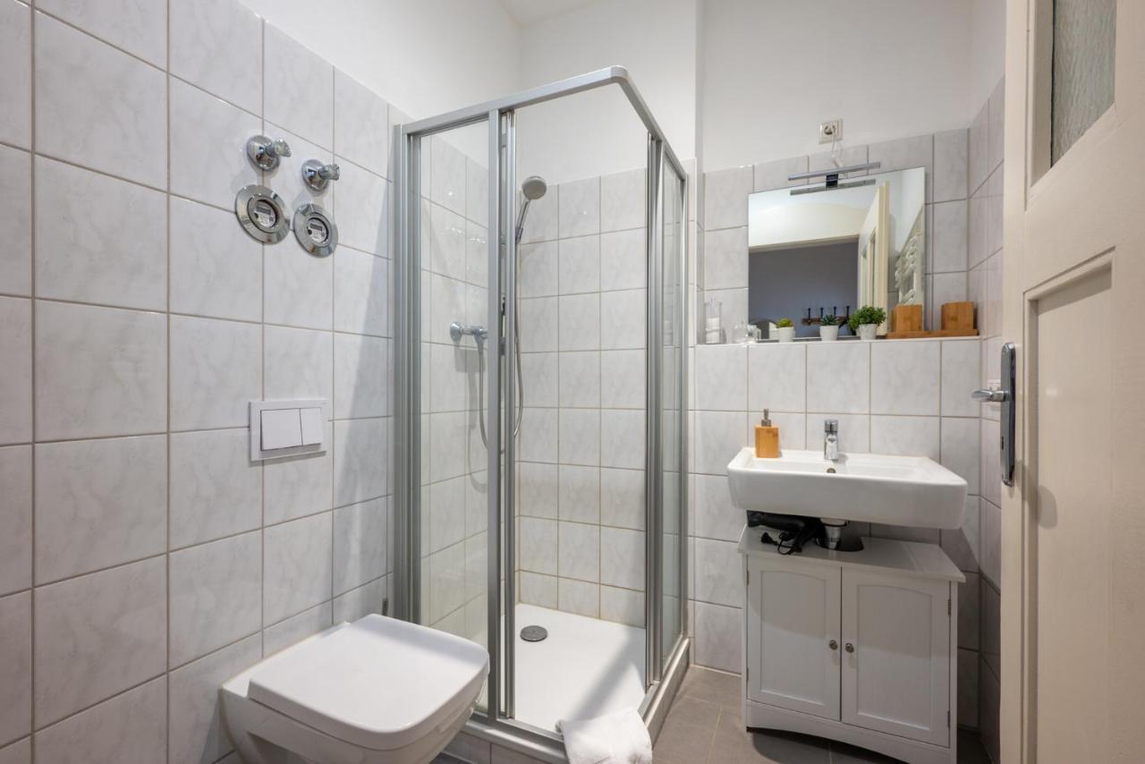 Arbio I Retro Apart Near Leipzig Hauptbahnhof Luaran gambar