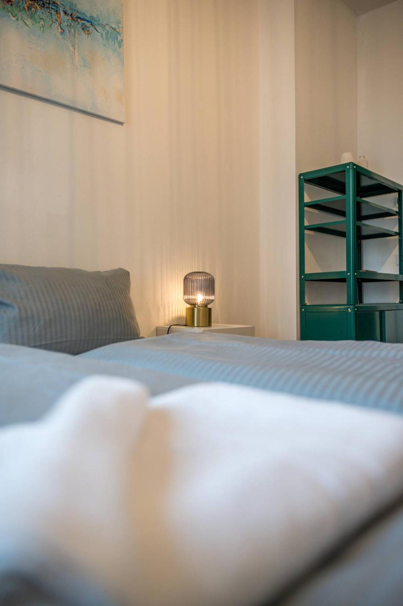 Arbio I Retro Apart Near Leipzig Hauptbahnhof Luaran gambar
