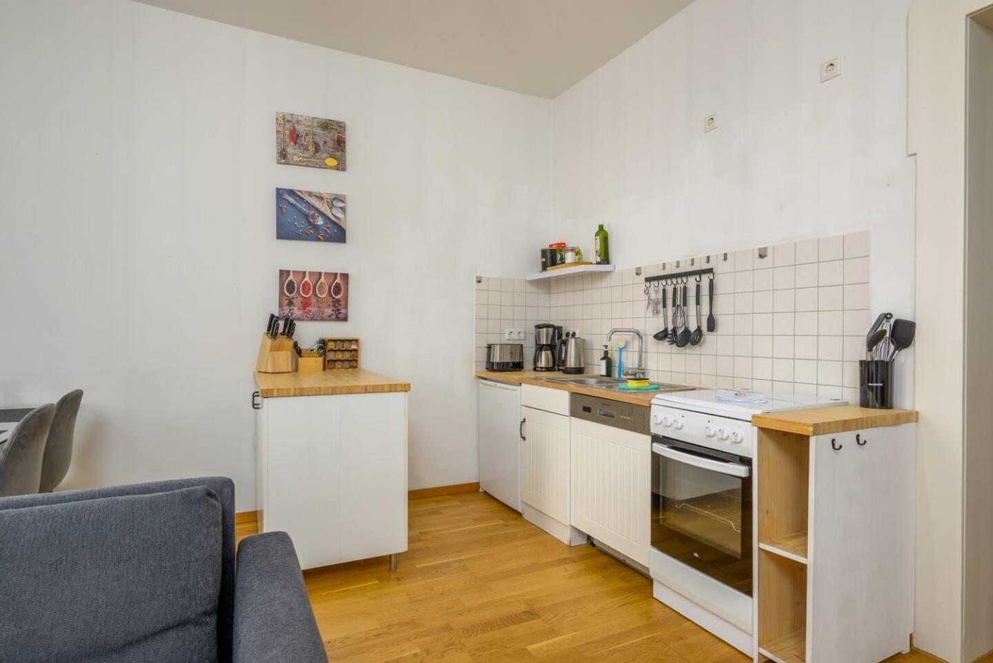 Arbio I Retro Apart Near Leipzig Hauptbahnhof Luaran gambar