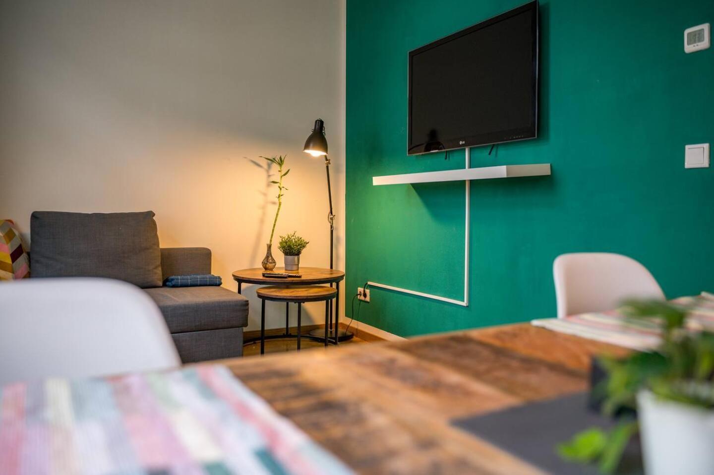 Arbio I Retro Apart Near Leipzig Hauptbahnhof Luaran gambar